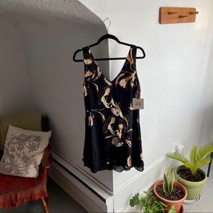 BNWT Aritzia Little Moon Dress